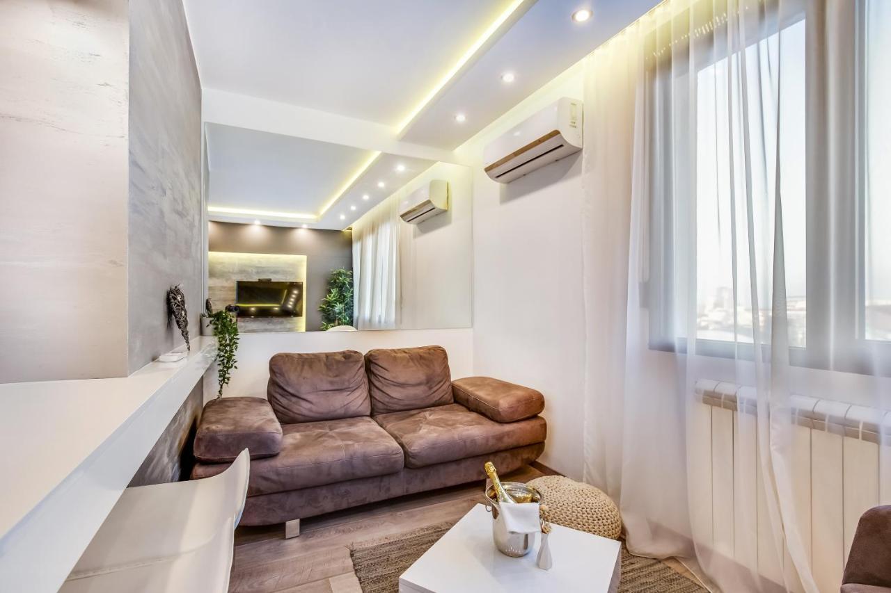Luxury Boutique City Center Apartments Белград Екстер'єр фото